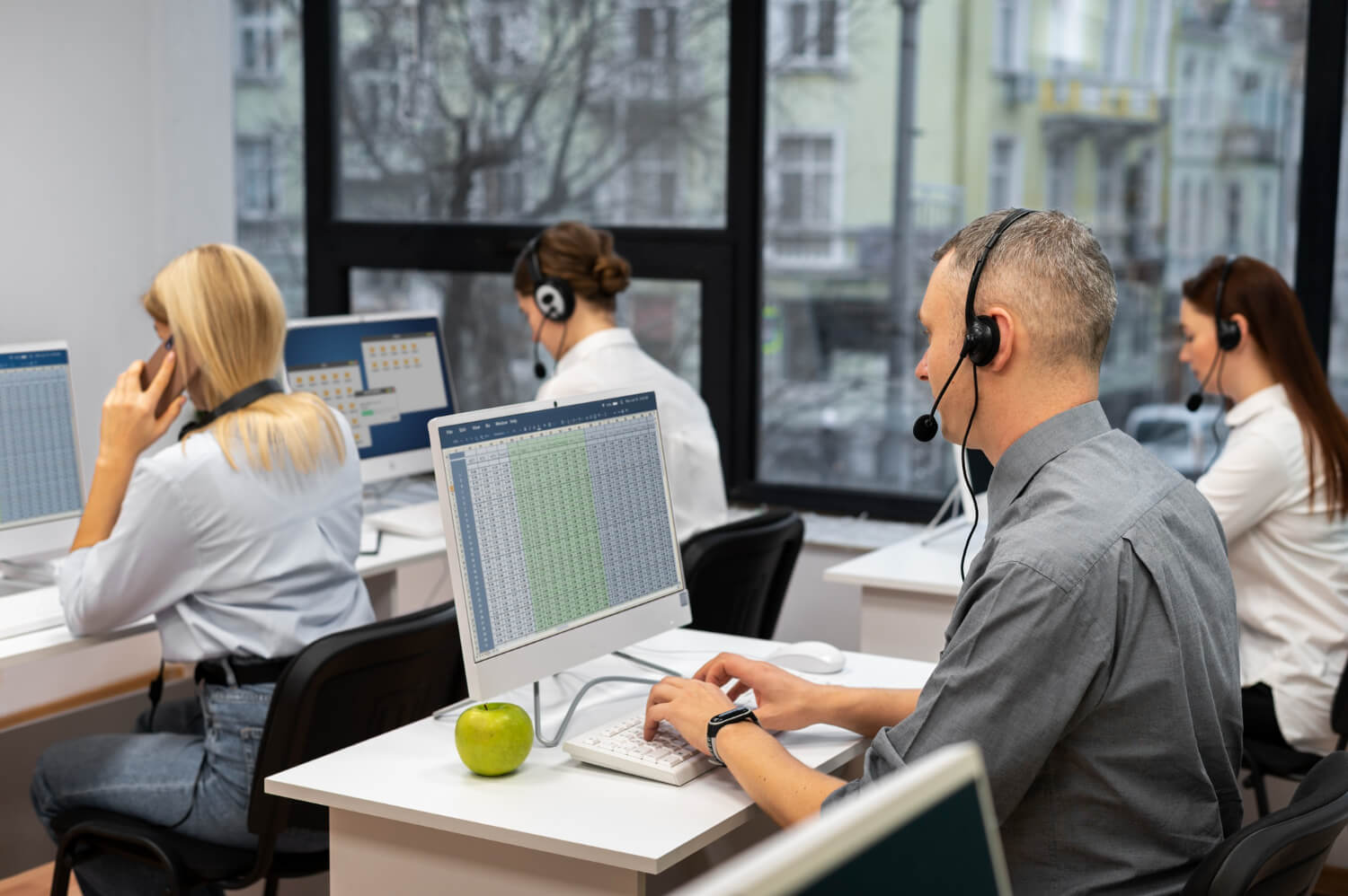 The Future Of Helpdesk: Innovations Brought By DM Indo Software